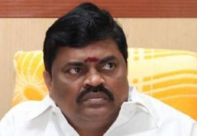 Vijay should join AIADMK alliance; can't win by fighting alone, says party leader